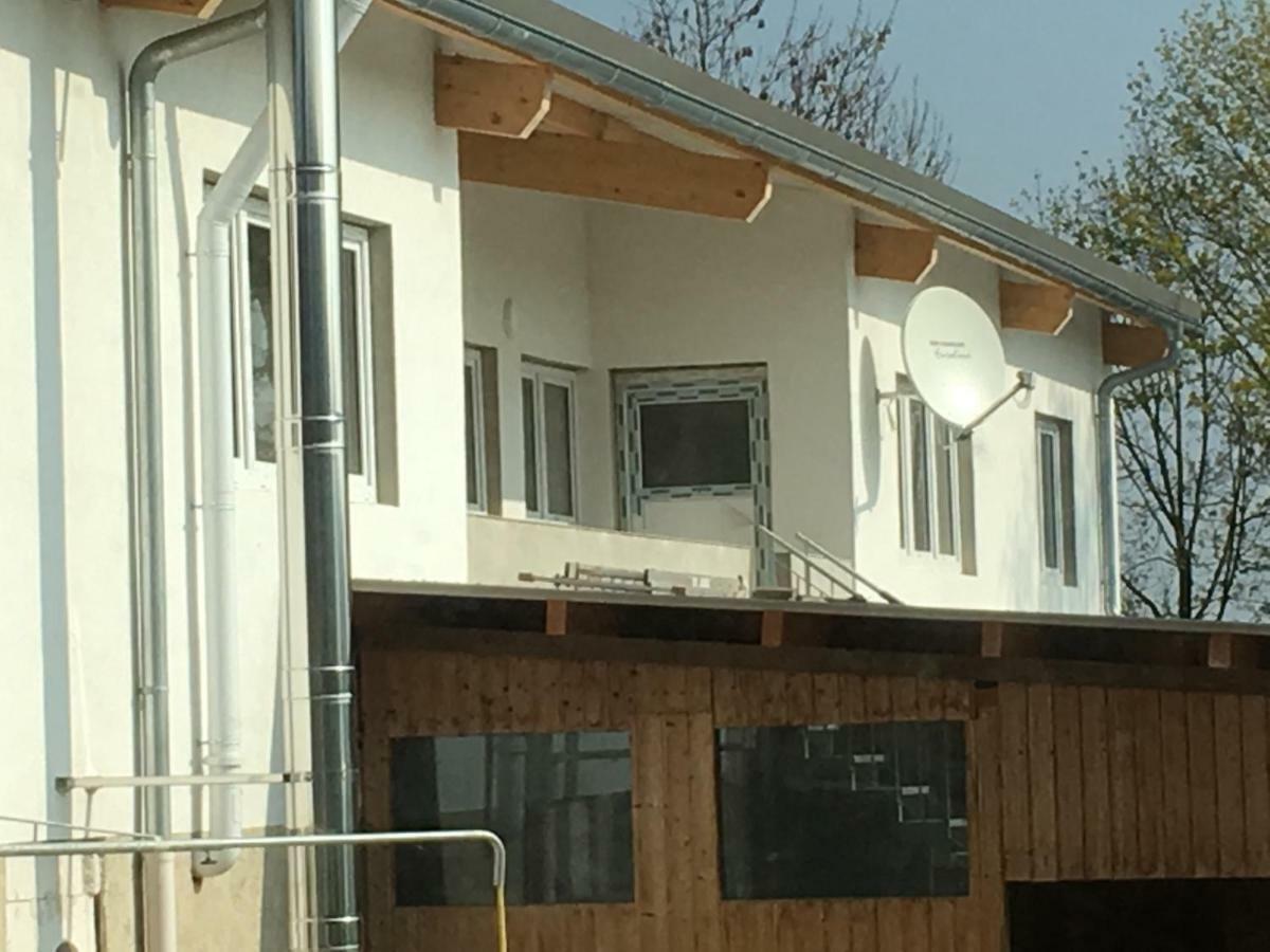 Ferienwohnung Reh บาด รัพเพเนา ภายนอก รูปภาพ